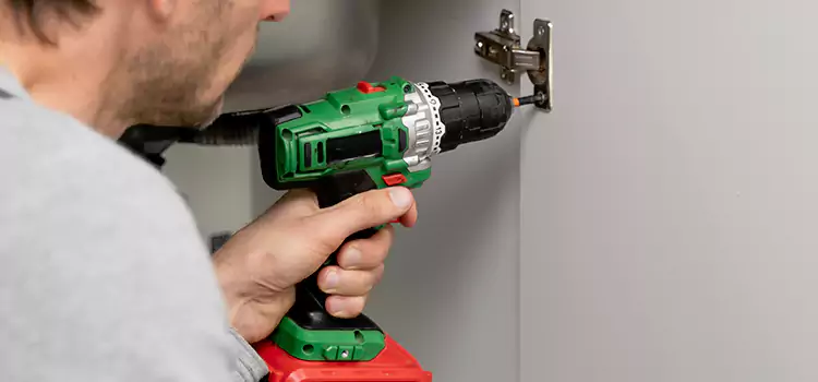 Commercial Door Hinge Repair Gardner