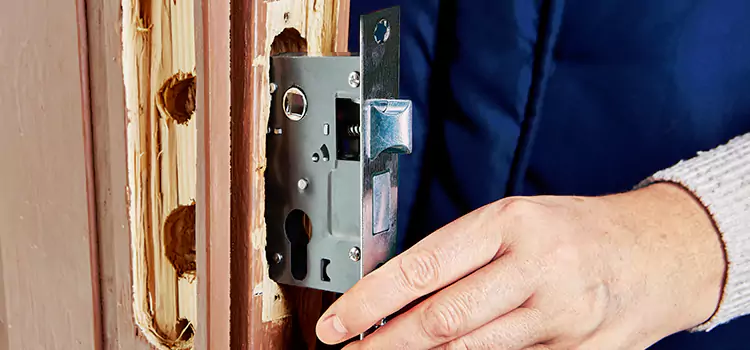 Garage Door Lock Replacement Gardner
